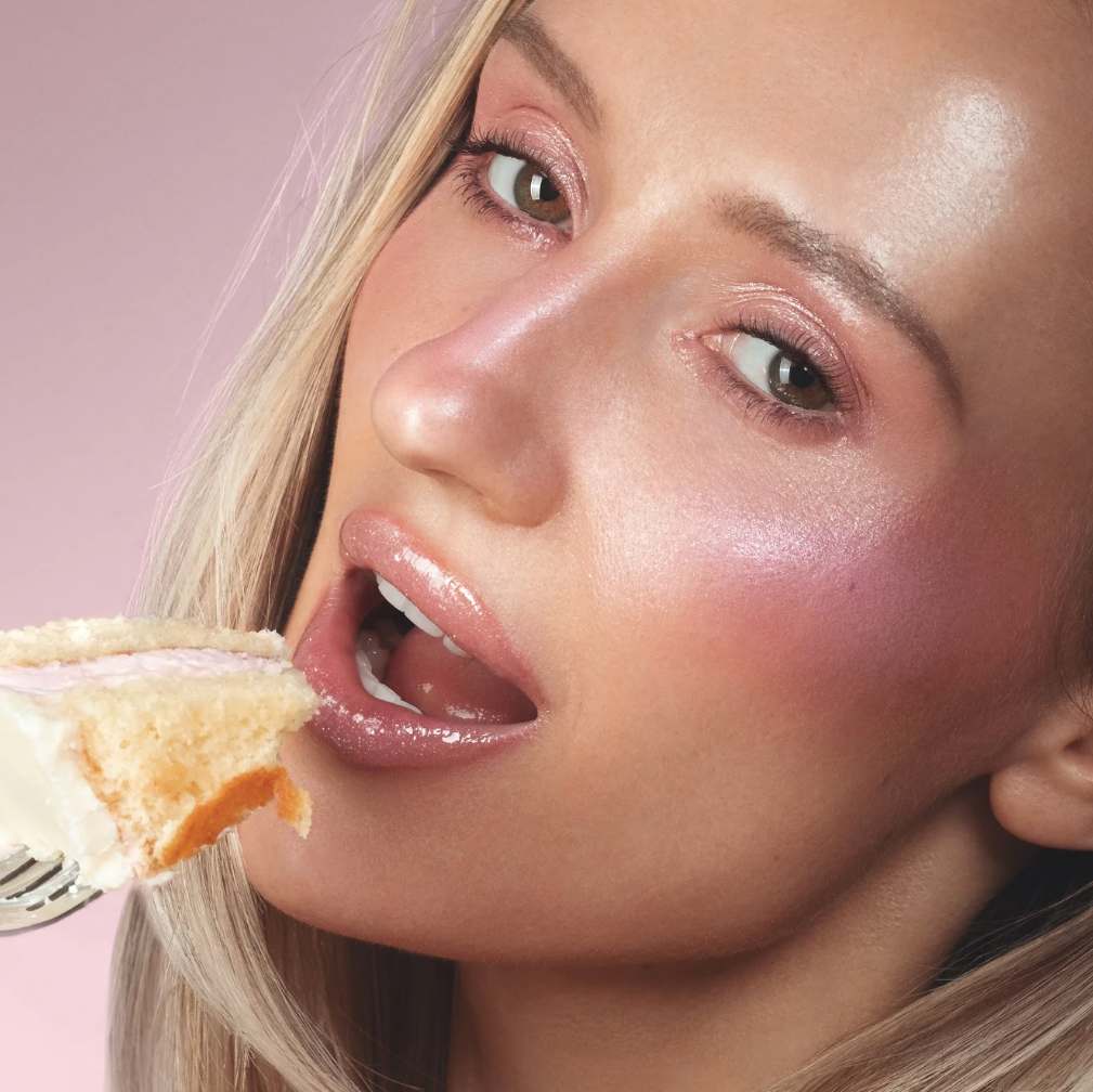 An-Gloss Angel Food